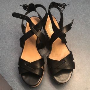 Black Wedges